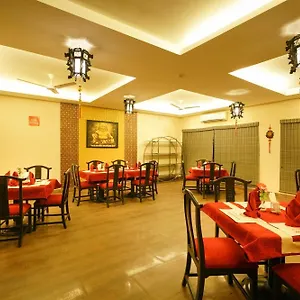Hotel Super Townhouse Mookkannoor Tourist Angamali
